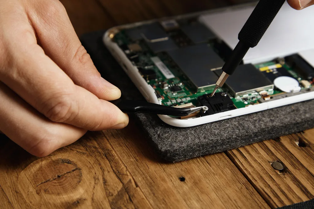 Comprehensive Repair Solutions - 雷速tianrui